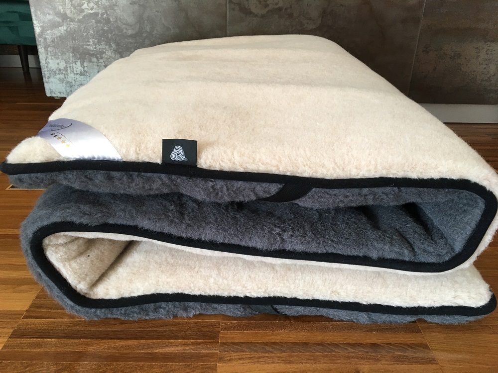 MATERAC WEŁNIANY ALPAKA CIEMNA CARO / CAMEL JASNY 100x200