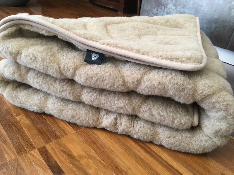 KOC WEŁNIANY CAMEL WARKOCZ JASNY 160x200