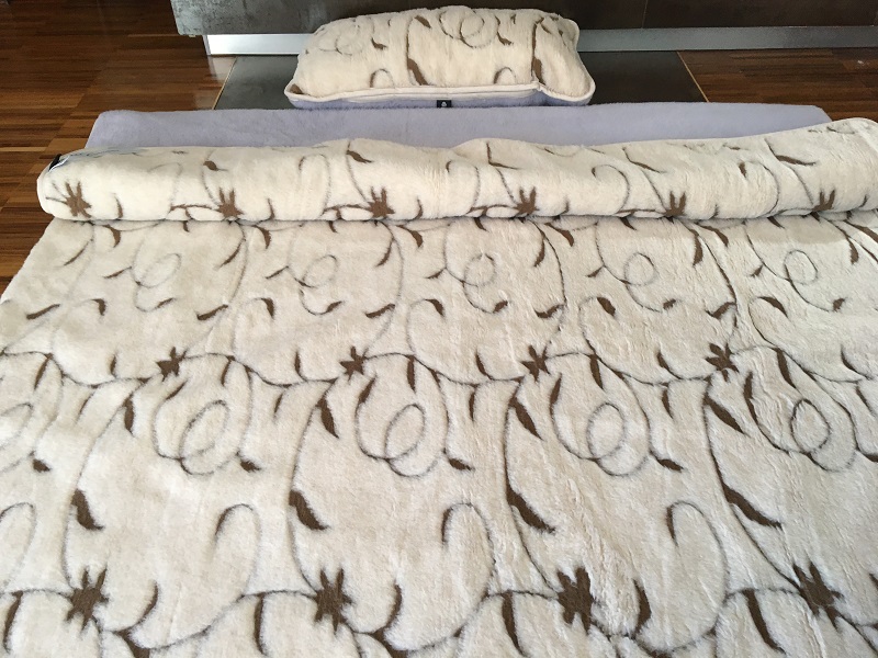 POŚCIEL Z WEŁNY ALPAKI ALPINA + CAMEL RAMPICANTI 140x200 + PODKŁAD