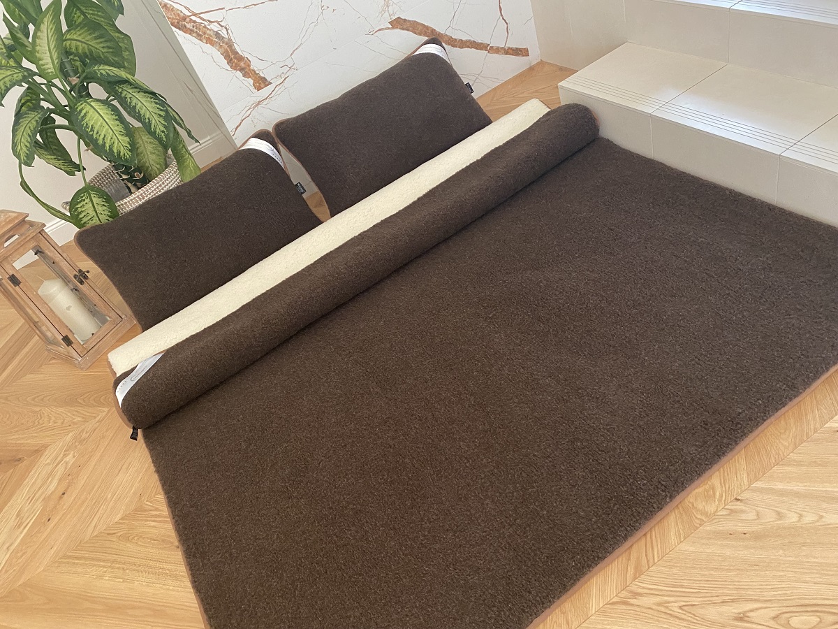 POŚCIEL WEŁNIANA MERYNOS SYBERIA DZIKI BRĄZ + MERYNOS TUMBLER 200X200