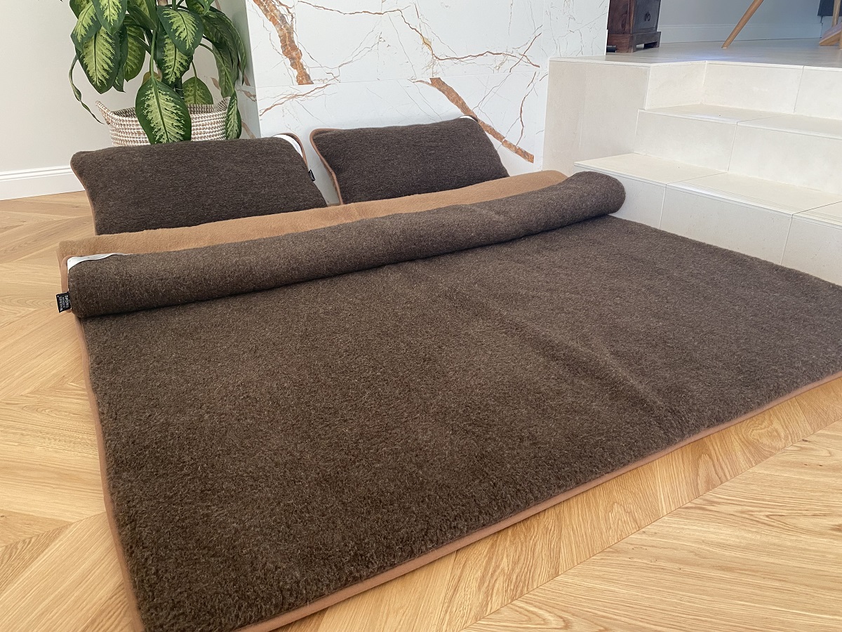 POŚCIEL WEŁNIANA MERYNOS SYBERIA DZIKI BRĄZ + CAMEL CIEMNY 200X200 + PODKŁAD