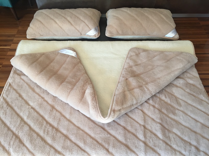 POŚCIEL WEŁNIANA CAMEL CAPPUCCINO PASY + MERYNOS TUMBLER 160x200 + MATERAC