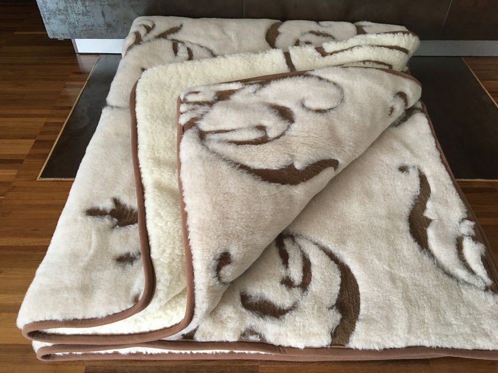 KOŁDRA Z WEŁNY MERYNOS T. GREKA + CAMEL JASNY BOHO 240x200