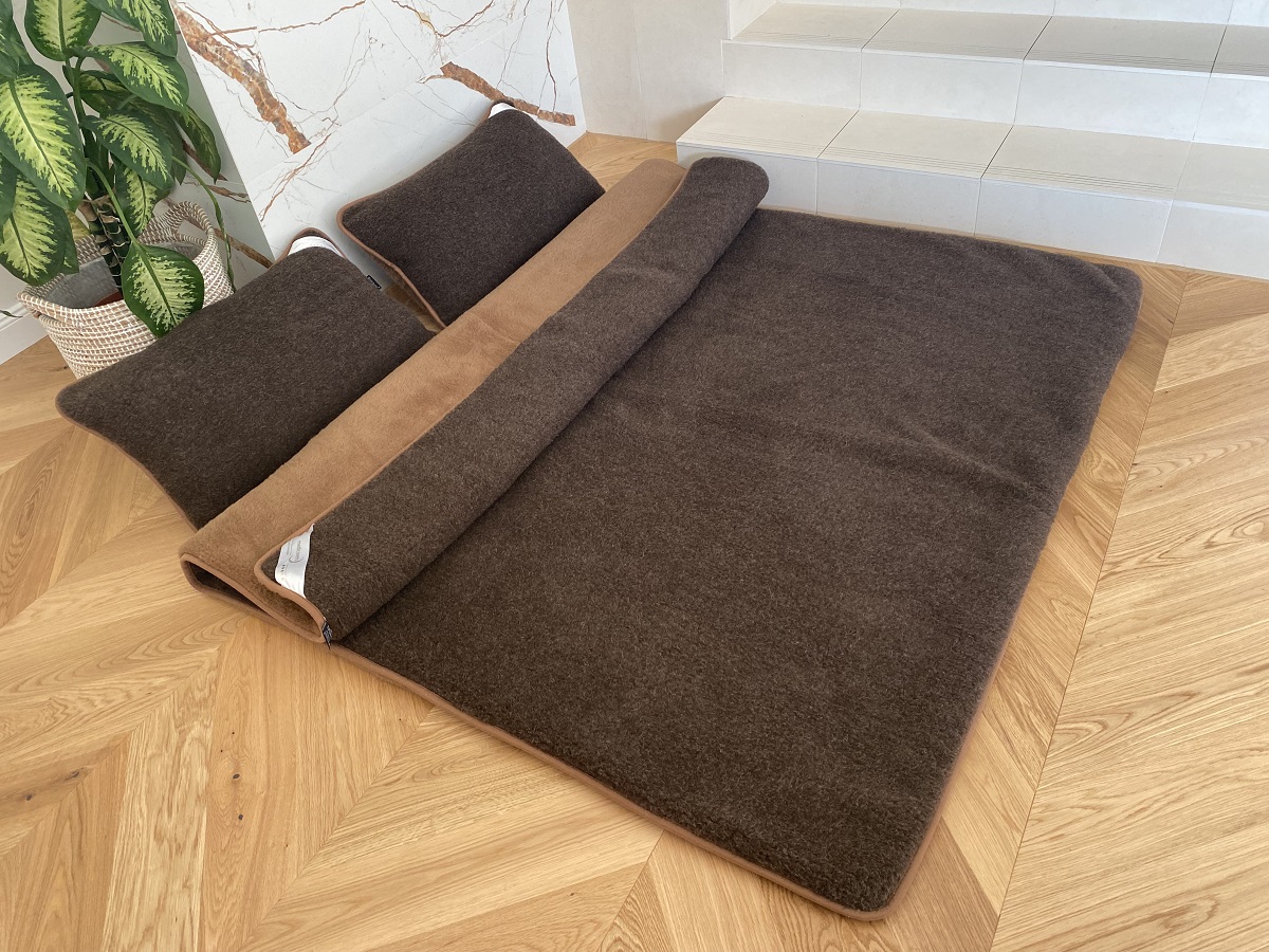 POŚCIEL WEŁNIANA MERYNOS SYBERIA DZIKI BRĄZ + CAMEL CIEMNY 200X200 + PODKŁAD