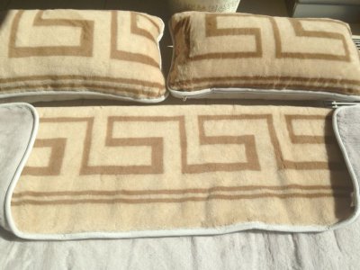 POŚCIEL WEŁNIANA ALPAKA SILVER + CAMEL CAPPUCINO GREKA 240X200 + MATERAC