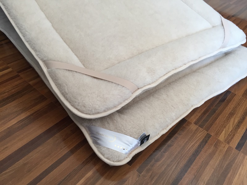 MATERAC WEŁNIANY CAMEL JASNY LIGHT 120x200