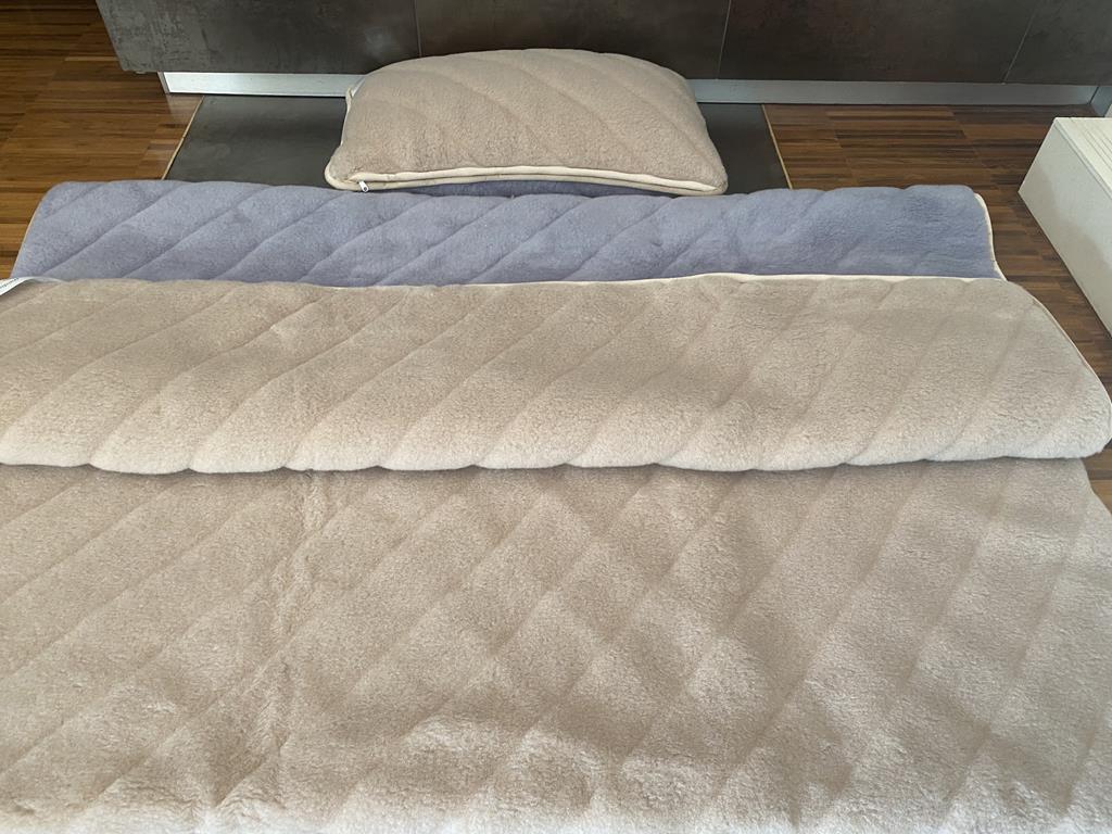 POŚCIEL Z WEŁNY ALPAKI ALPINA PASY + CAMEL JASNY PASY 140X200