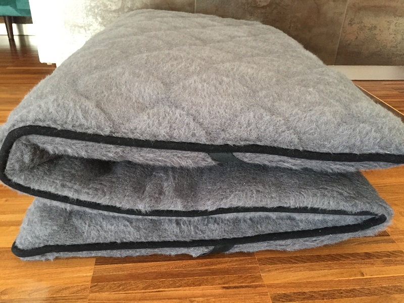 MATERAC WEŁNIANY ALPAKA CIEMNA CARO / ALPAKA CIEMNA CARO 120X200