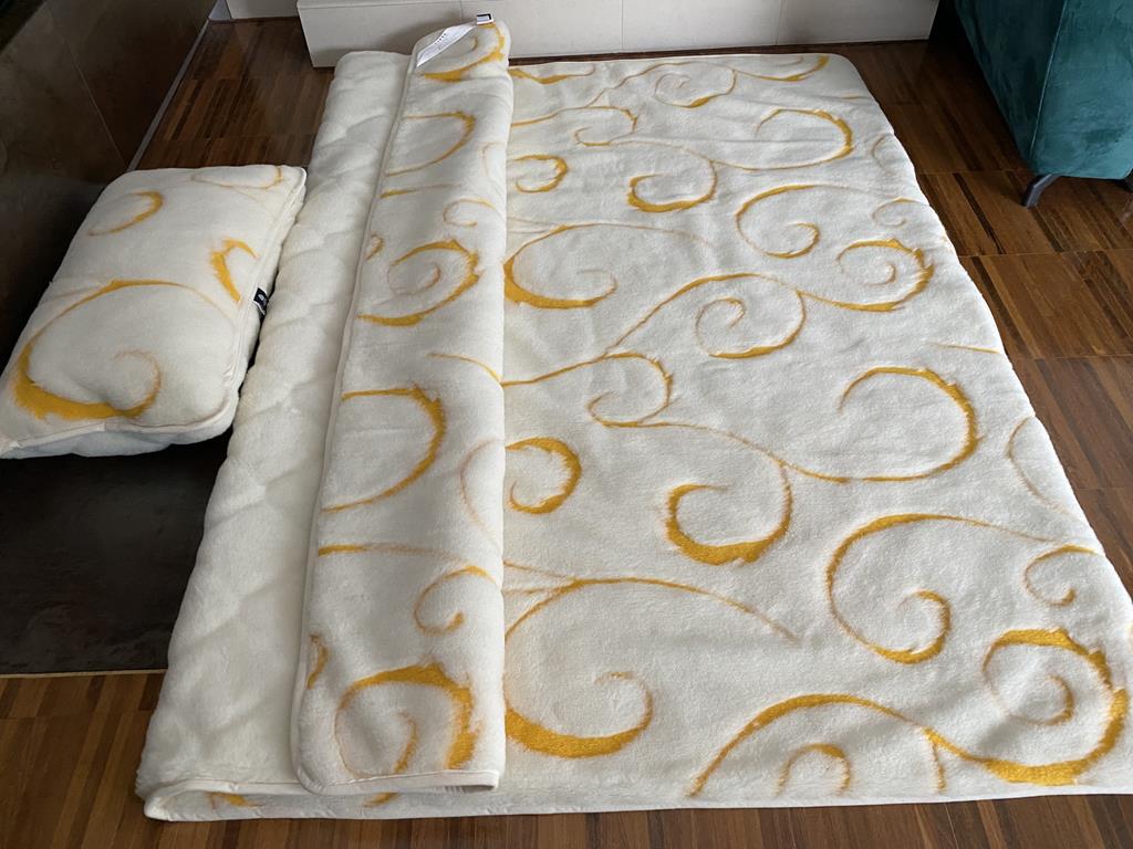 POŚCIEL Z WEŁNY KASZMIR GOLD + KASZMIR CARO 140x200 + MATERAC
