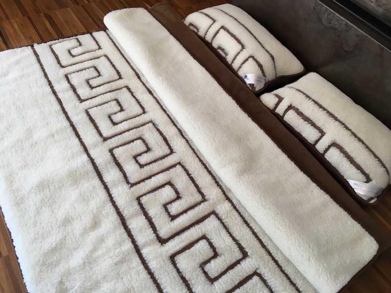 POŚCIEL WEŁNIANA CAMEL CIEMNY + MERYNOS TUMBLER GREKA 160x200