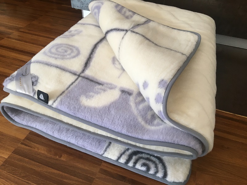 KOŁDRA Z WEŁNY ALPAKI VIOLET BOTANICA + KASZMIR CARO 200x200