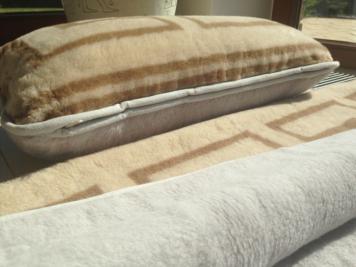 POŚCIEL Z WEŁNY ALPAKI SILVER + CAMEL CAPPUCINO GREKA 140X200