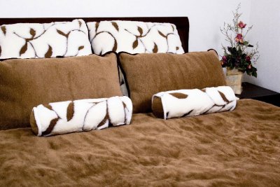 POŚCIEL Z WEŁNY CAMEL CIEMNY + KASZMIR BENJAMIN BRĄZOWY 140x200 + MATERAC
