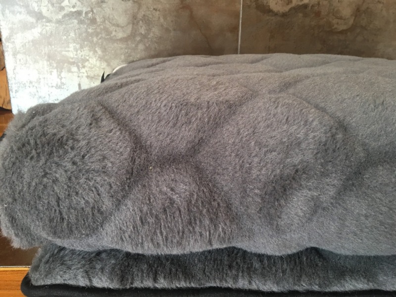 MATERAC WEŁNIANY ALPAKA CIEMNA CARO/ CAMEL CIEMNY 160x200