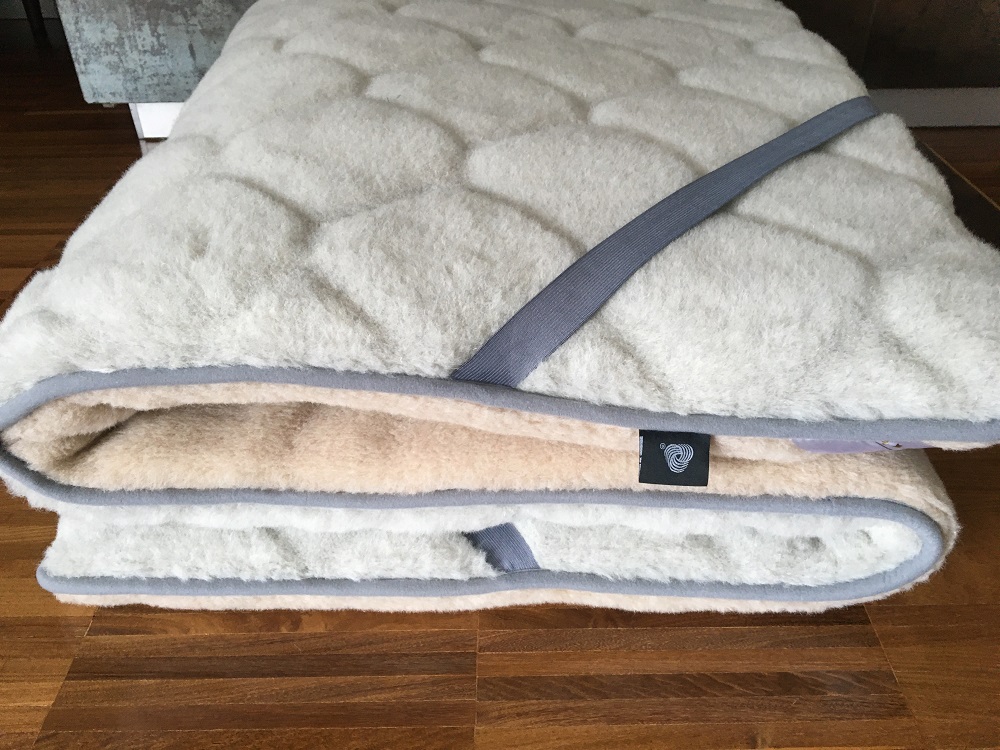 MATERAC WEŁNIANY ALPAKA JASNA CARO + CAMEL JASNY 220X200