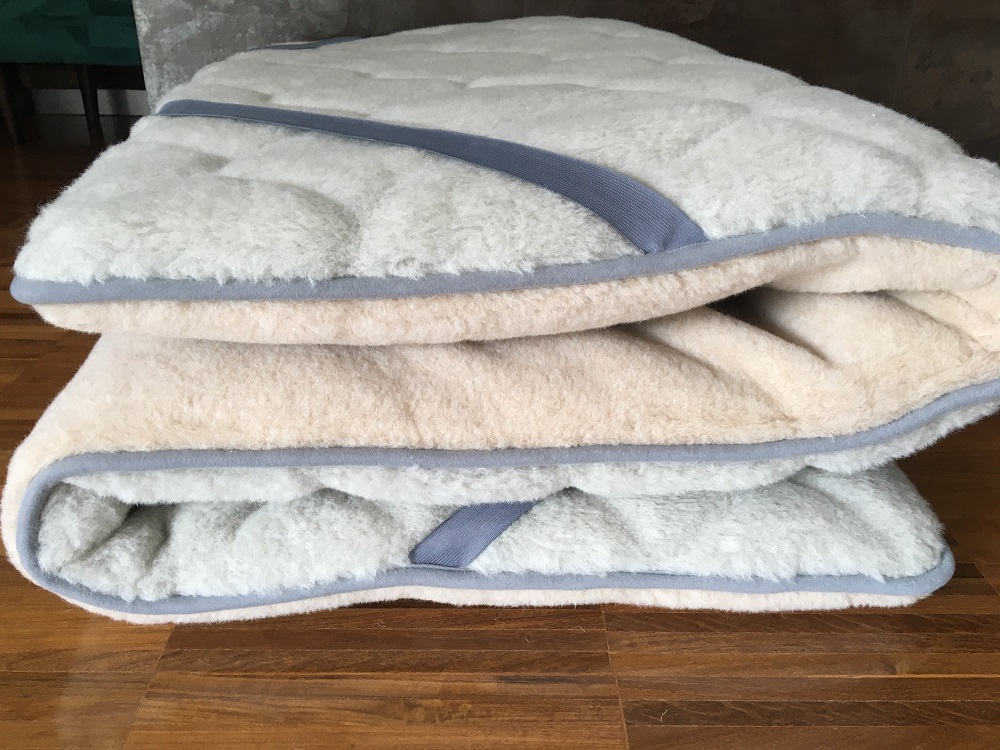 MATERAC WEŁNIANY ALPAKA JASNA CARO + CAMEL JASNY 220X200