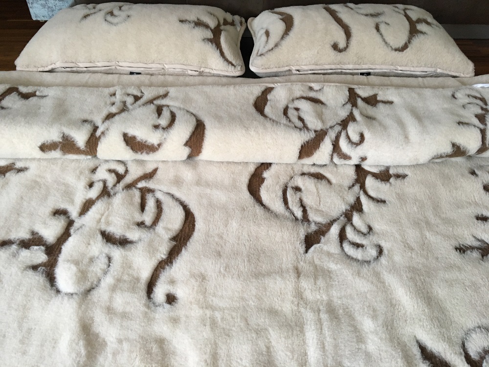 POŚCIEL WEŁNIANA CAMEL JASNY BOHO 160x200 + MATERAC
