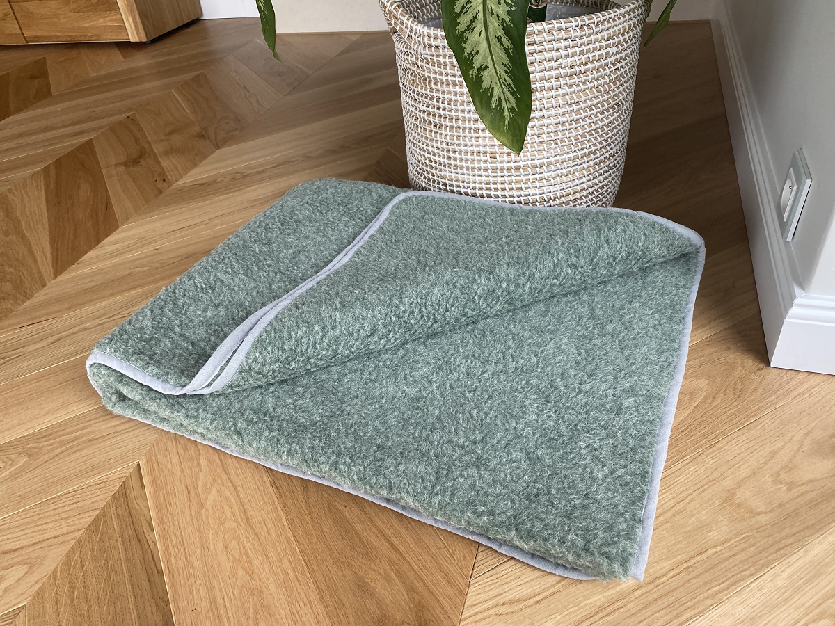 KOC WEŁNIANY MERYNOS TUMBLER OLIWKOWA ZIELEŃ 160X200