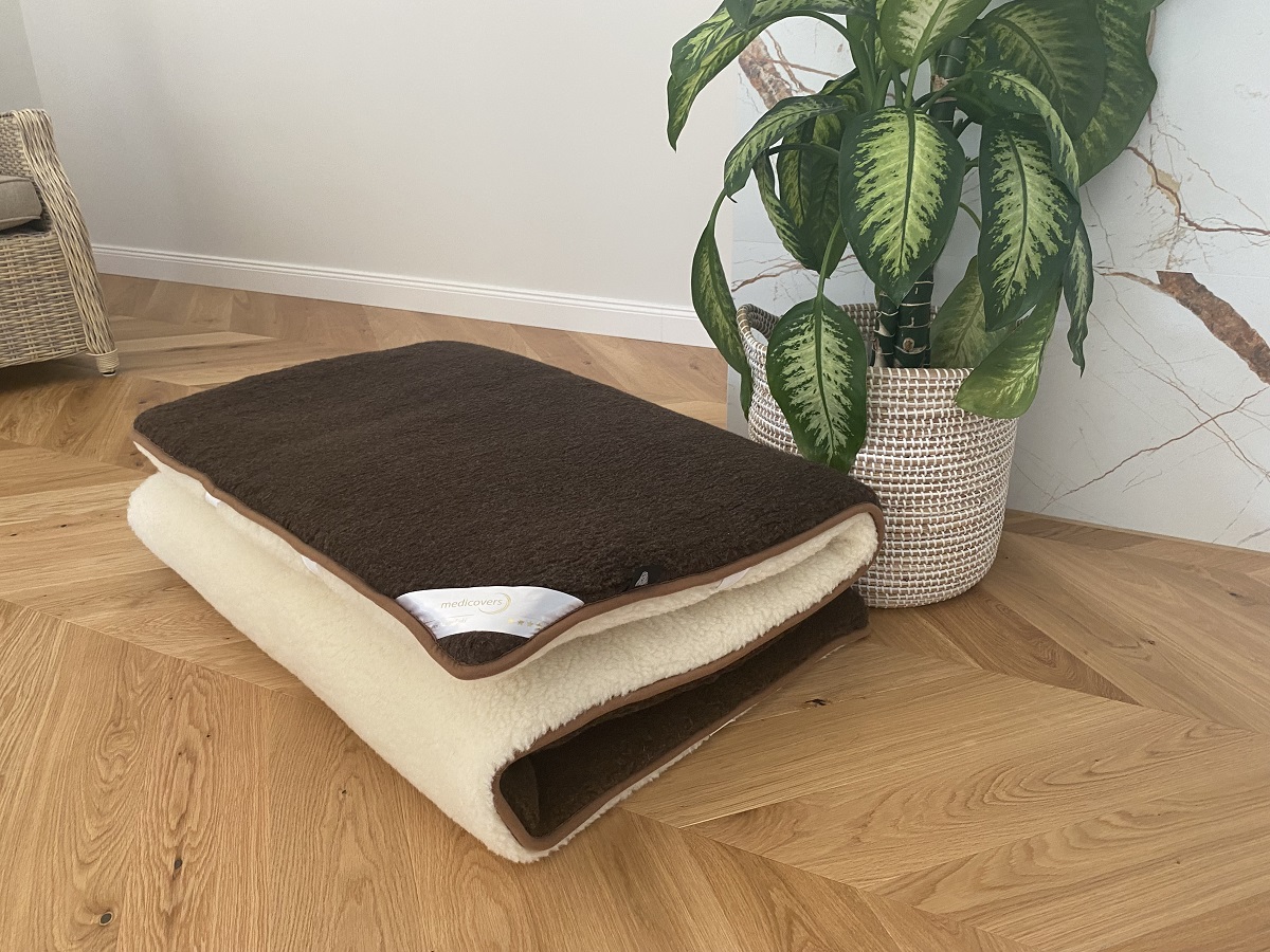 MATERAC WEŁNIANY MERYNOS DZIKI BRĄZ SYBERIA + MERYNOS TUMBLER 120x200