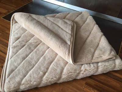 KOC WEŁNIANY CAMEL JASNY PASY 220x200