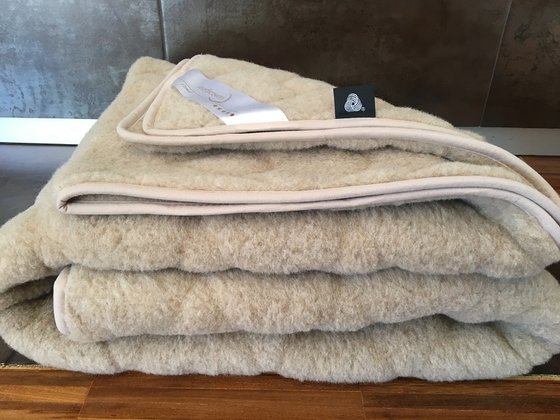 KOC WEŁNIANY CAMEL WARKOCZ JASNY 160x200