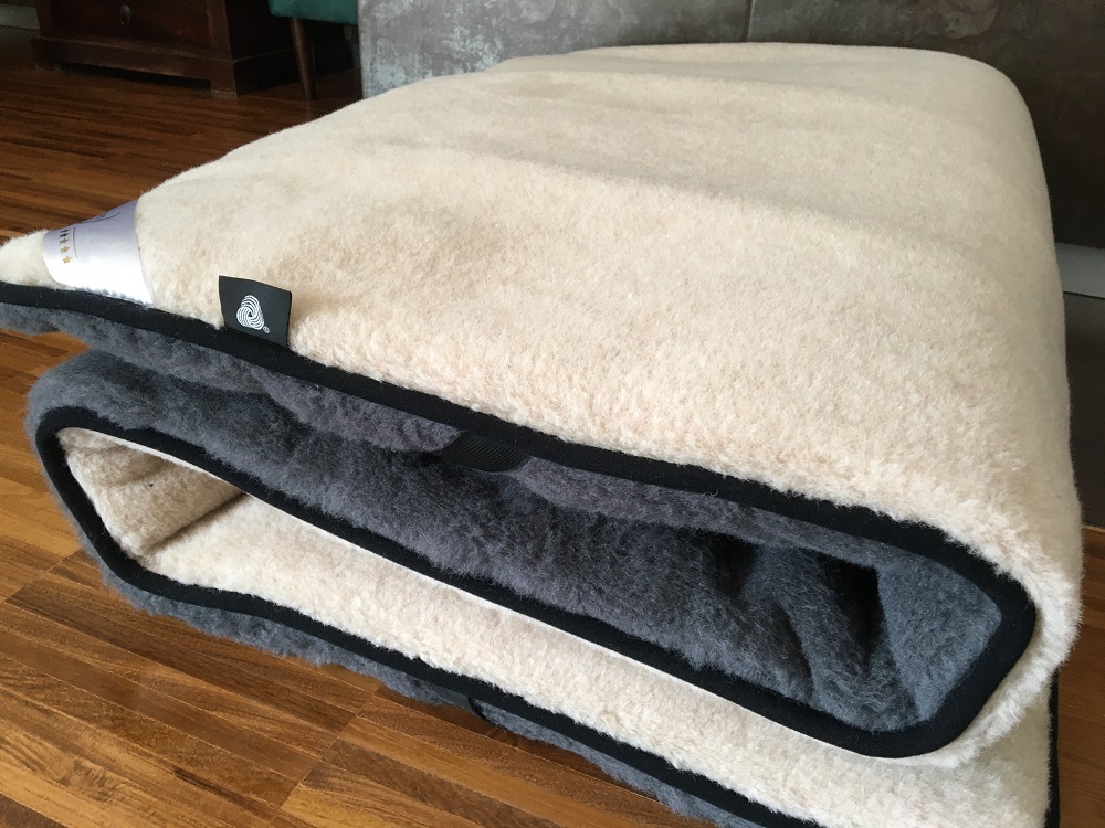 MATERAC WEŁNIANY ALPAKA CIEMNA CARO / CAMEL JASNY 100x200