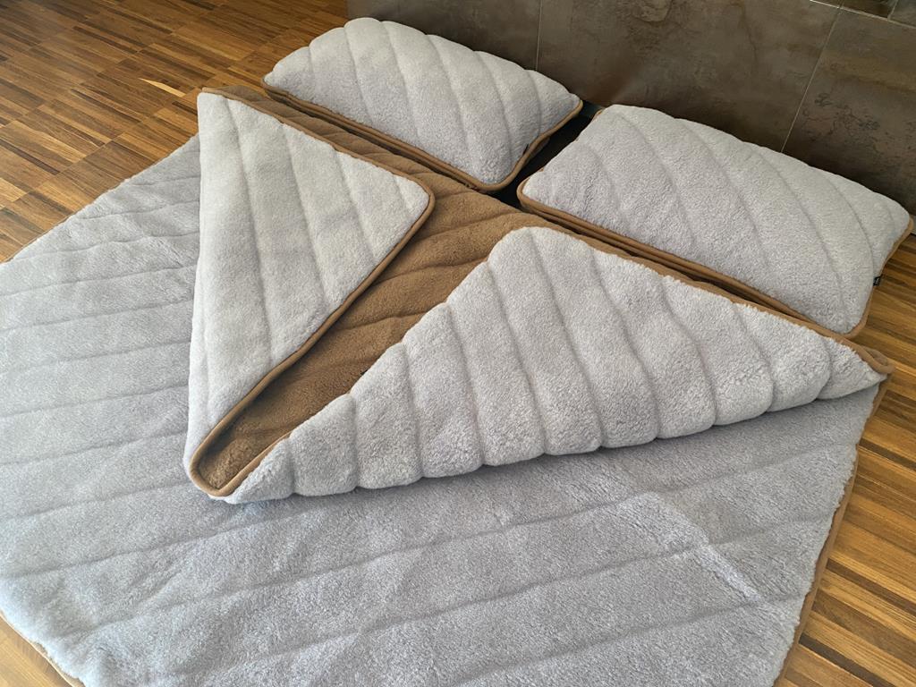 POŚCIEL WEŁNIANA ALPAKA SILVER PASY + CAMEL CIEMNY PASY 180x200 + PODKŁAD