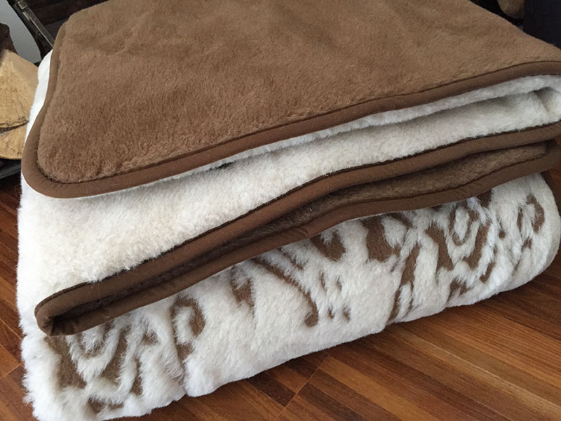 KOŁDRA WEŁNIANA 160X200 CAMEL CIEMNY + CAMEL JASNY ARUBA