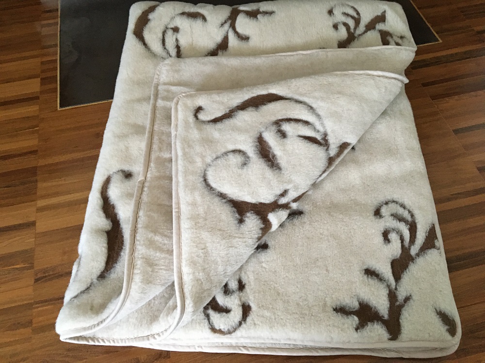 KOŁDRA WEŁNIANA 140X200 CAMEL JASNY BOHO