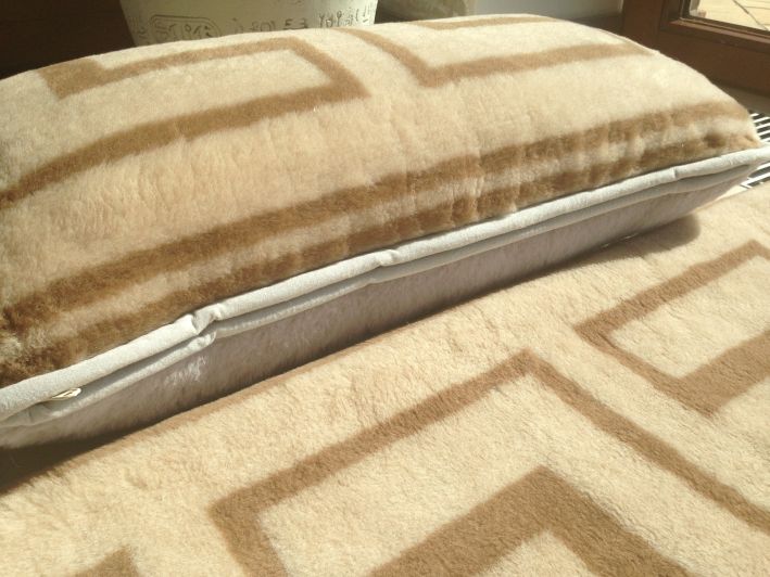 POŚCIEL Z WEŁNY ALPAKI SILVER + CAMEL CAPPUCINO GREKA 140X200