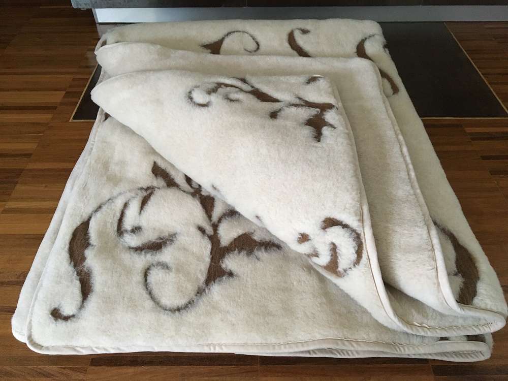 KOŁDRA WEŁNIANA 140X200 CAMEL JASNY BOHO
