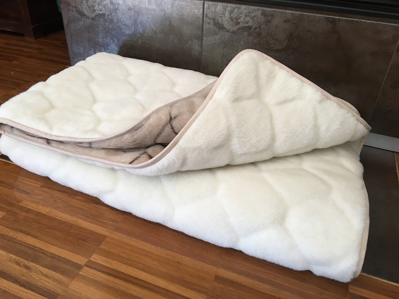 POŚCIEL WEŁNIANA CAMEL RAMPICANTI + KASZMIR CARO 160x200 + MATERAC
