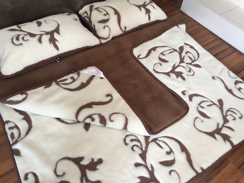 POŚCIEL WEŁNIANA CAMEL CIEMNY + KASZMIR SZLACHECKI 160x200 + PODKŁAD