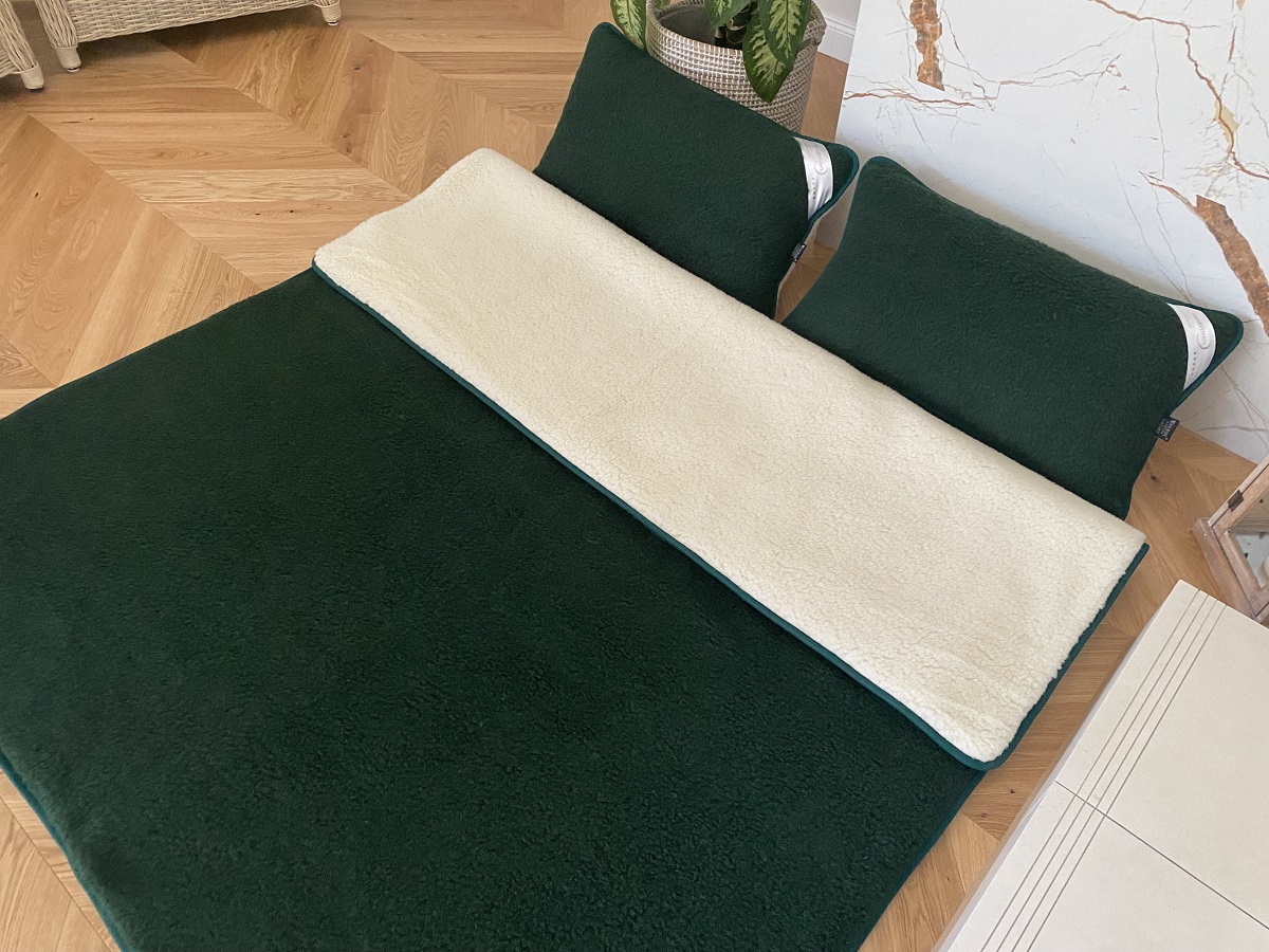 POŚCIEL WEŁNIANA MERYNOS TUMBLER MOCNA ZIELEŃ + TUMBLER 160X200