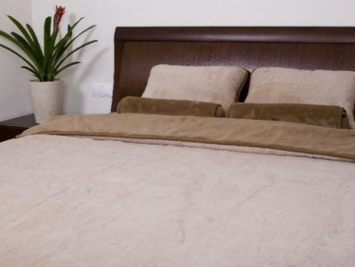 POŚCIEL WEŁNIANA CAMEL CLASSIC Z WEŁNY CAMEL 160X200 + MATERAC