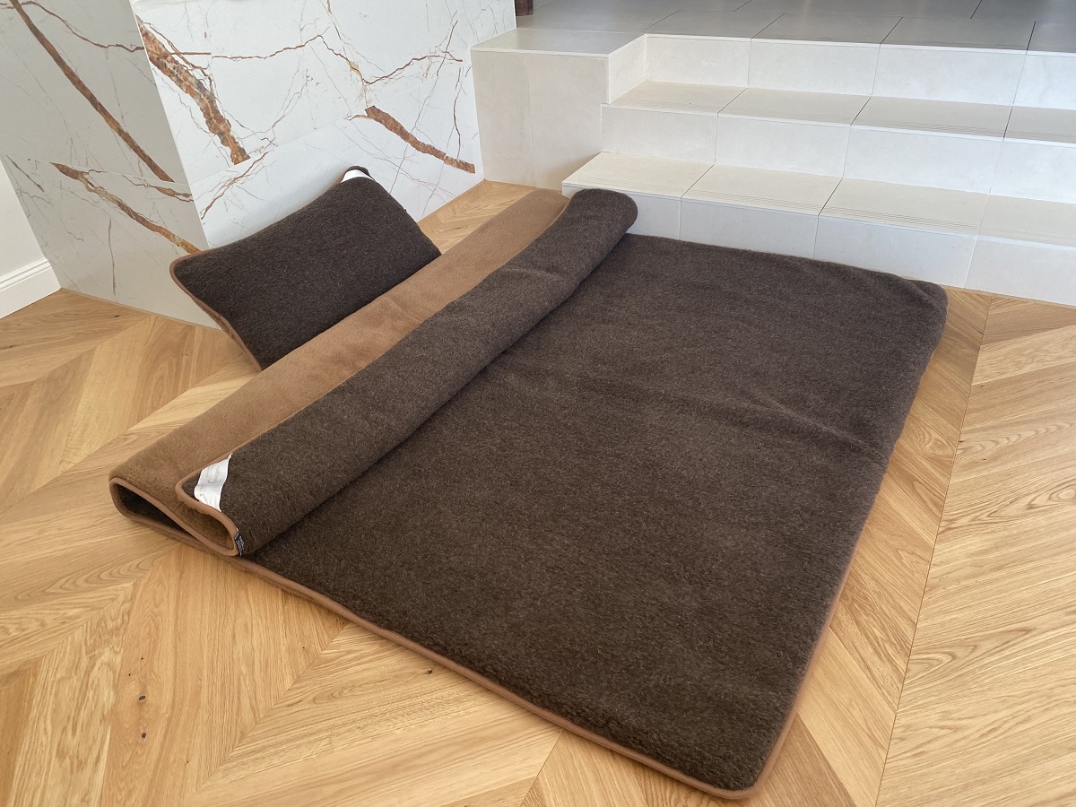 POŚCIEL Z WEŁNY MERYNOS SYBERIA DZIKI BRĄZ + CAMEL CIEMNY 140X200 + MATERAC