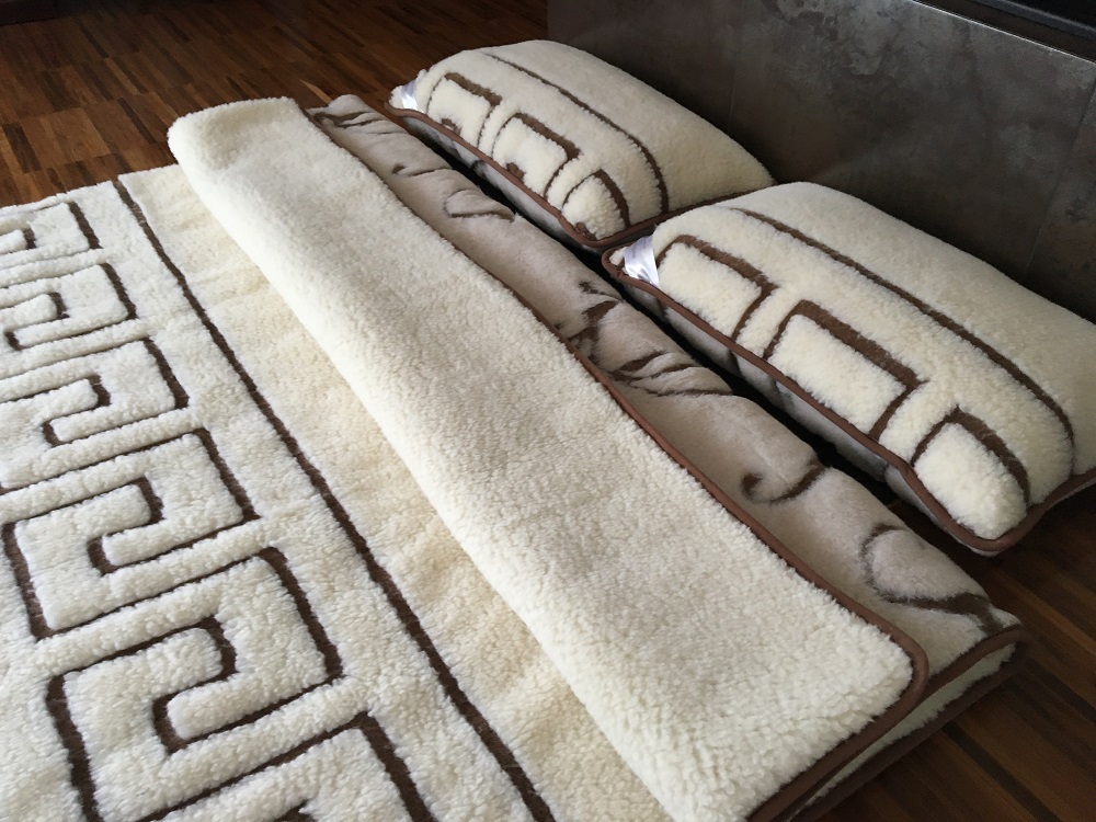 POŚCIEL WEŁNIANA CAMEL BOHO + MERYNOS TUMBLER GREKA 240x200 + PODKŁAD