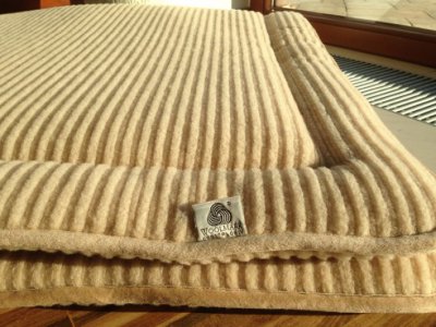 MATERAC WEŁNIANY CAMEL JASNY CAPPUCCINO 160x200