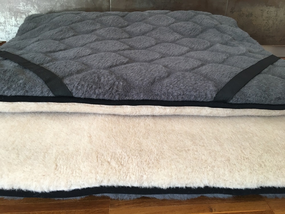 MATERAC WEŁNIANY ALPAKA CIEMNA CARO / CAMEL JASNY 100x200