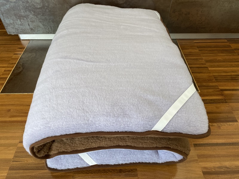 MATERAC WEŁNIANY ALPAKA SILVER + CAMEL CIEMNY 120X200