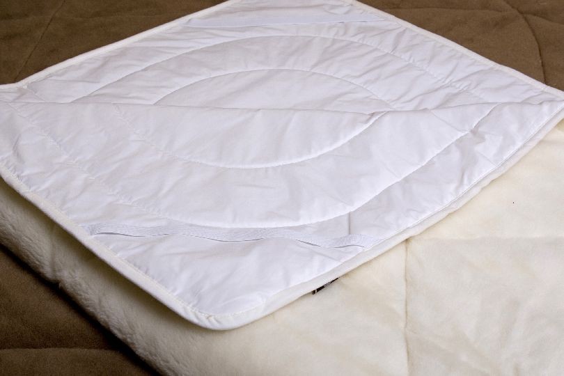 POŚCIEL WEŁNIANA KASZMIR LUX PASY 180x200 + PODKŁAD