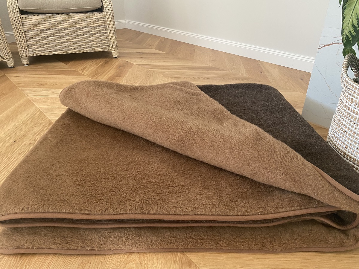 KOŁDRA WEŁNIANA MERYNOS SYBERIA DZIKI BRĄZ + CAMEL CIEMNY 200X200