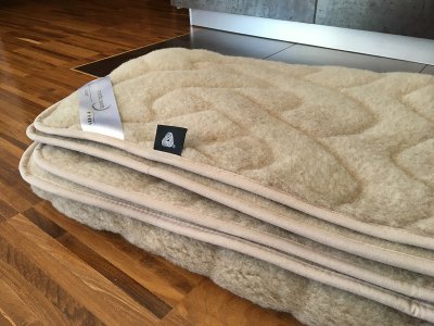 KOC WEŁNIANY CAMEL WARKOCZ JASNY 180x200