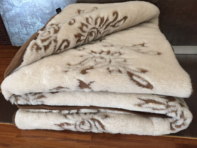 KOŁDRA WEŁNIANA 160X200 CAMEL CIEMNY + CAMEL JASNY ARUBA