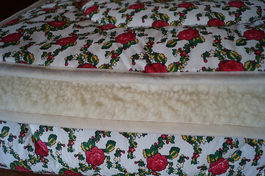Kołdra orientalna Merynos + Bawełna Kolekcja ROSES 160x200