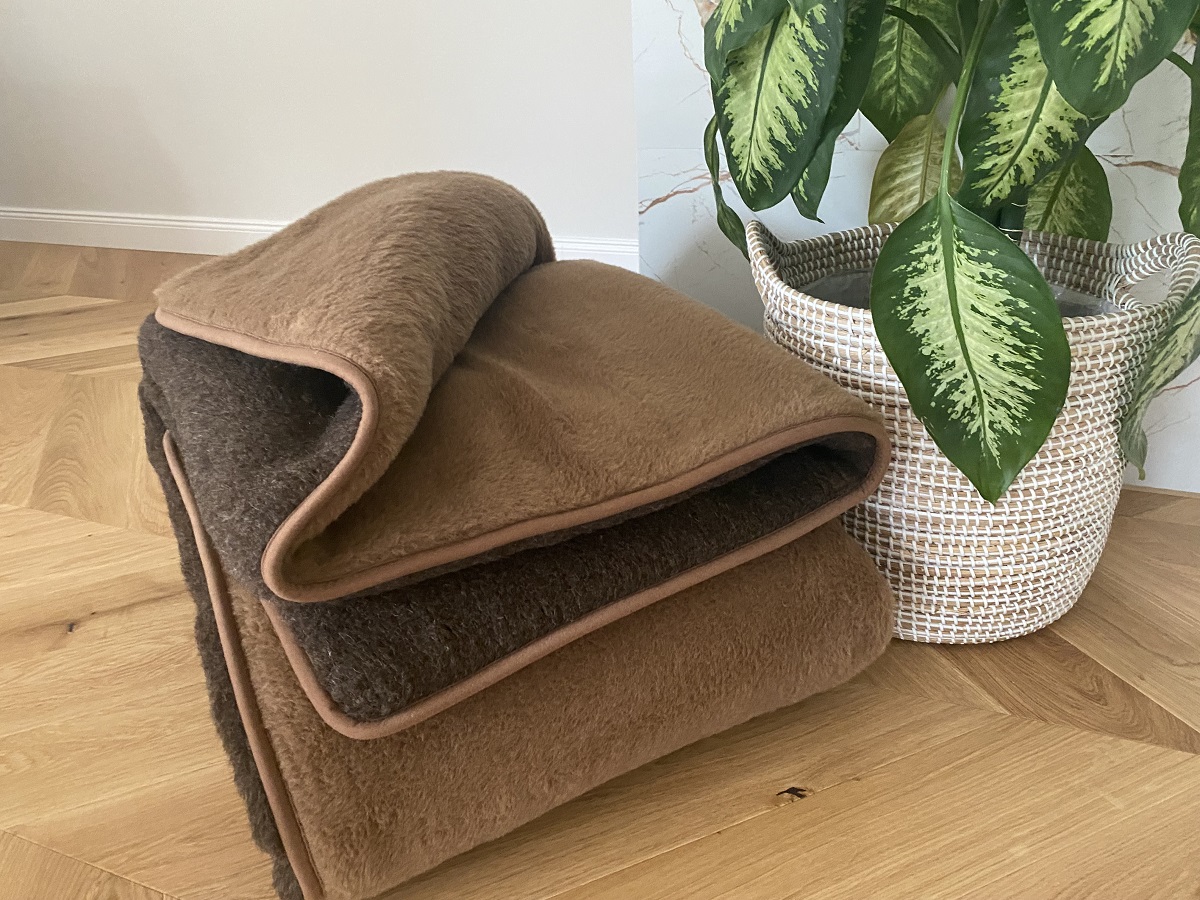 KOŁDRA WEŁNIANA MERYNOS SYBERIA DZIKI BRĄZ + CAMEL CIEMNY 200X200