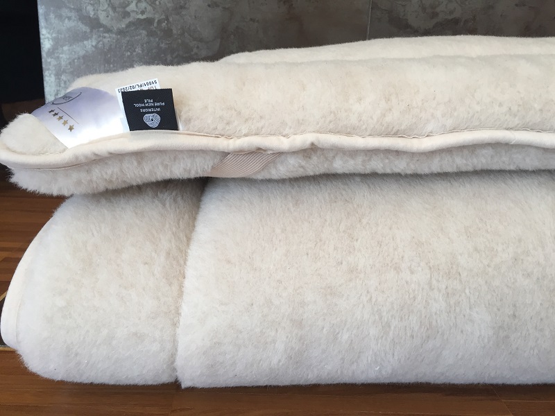 POŚCIEL WEŁNIANA CAMEL JASNY BOHO 160x200 + MATERAC