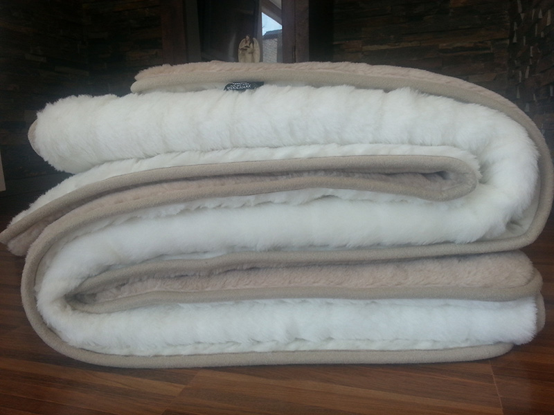 KOŁDRA WEŁNIANA CAMEL JASNY + KASZMIR LUX PASY 240X200