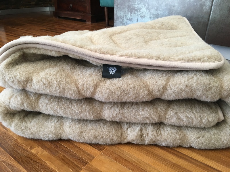 KOC WEŁNIANY CAMEL WARKOCZ JASNY 160x200