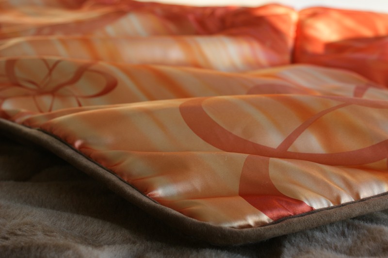 KOŁDRA WEŁNIANA CAMEL CIEMNY + SATYNA ORANGE 180X200